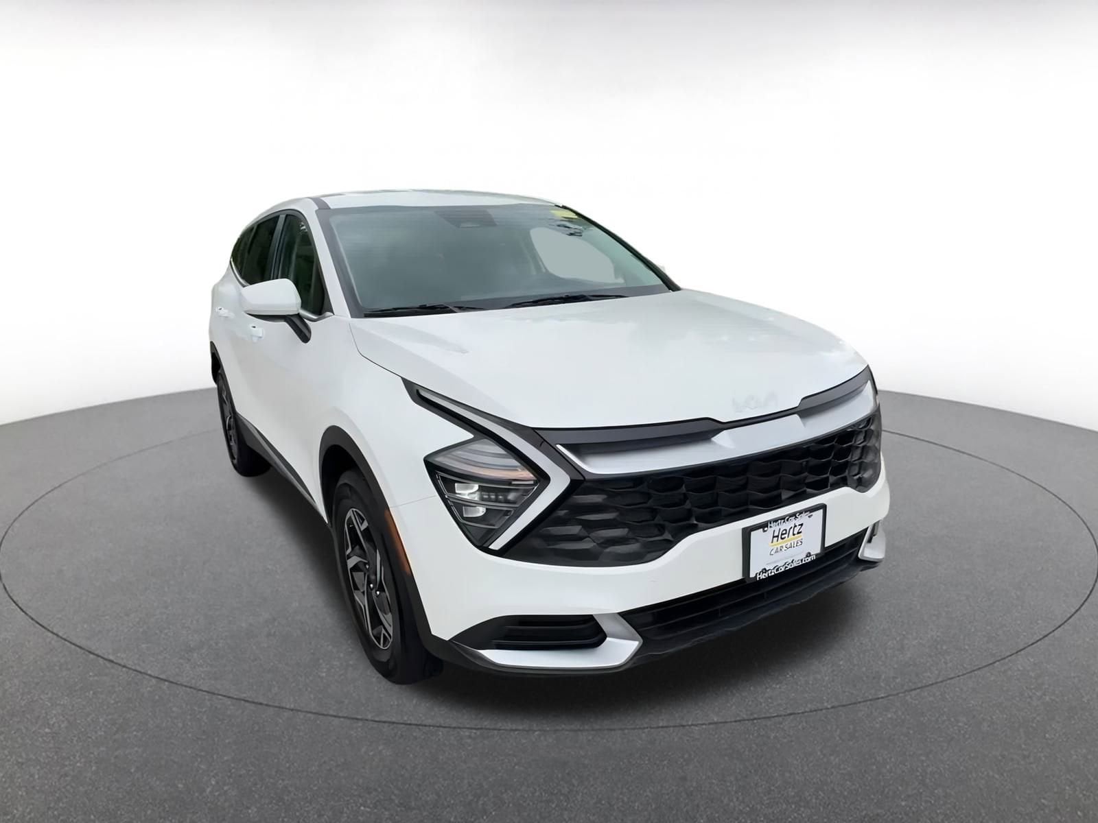 Thumbnail: 2024 Kia Sportage - 3