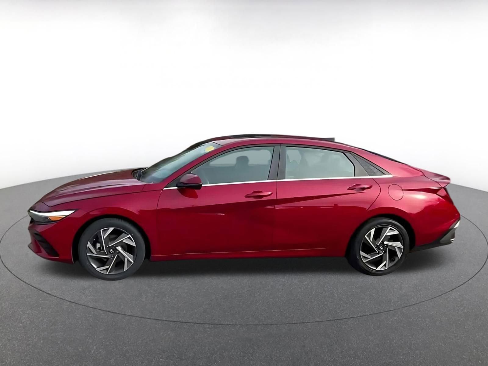 Thumbnail: 2025 Hyundai Elantra - 8