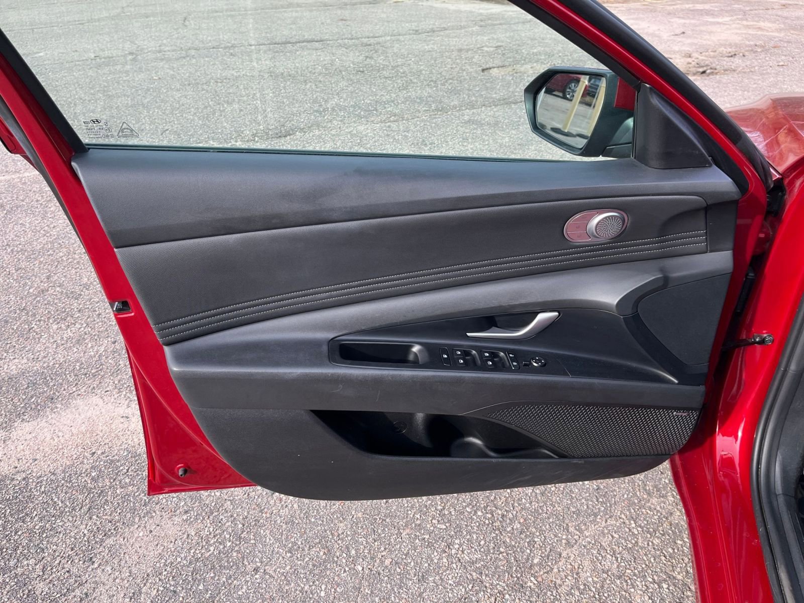 Thumbnail: 2025 Hyundai Elantra - 18