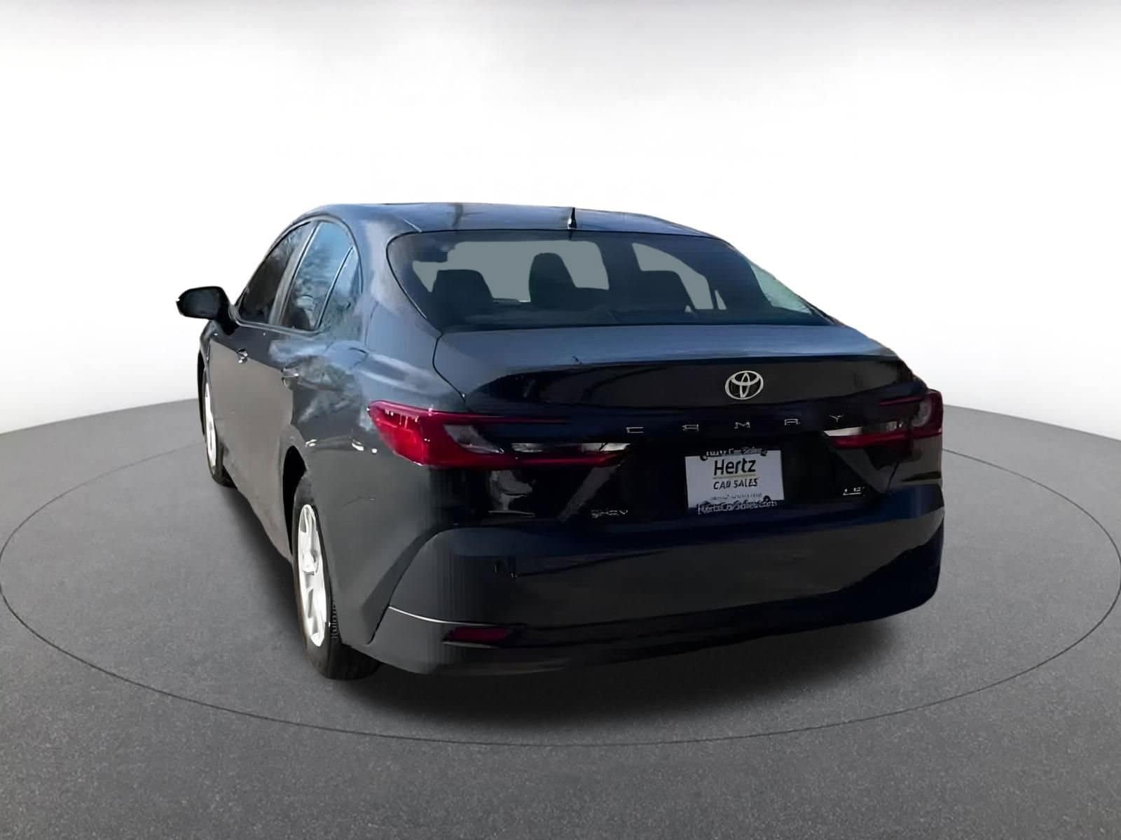 Thumbnail: 2025 Toyota Camry - 10