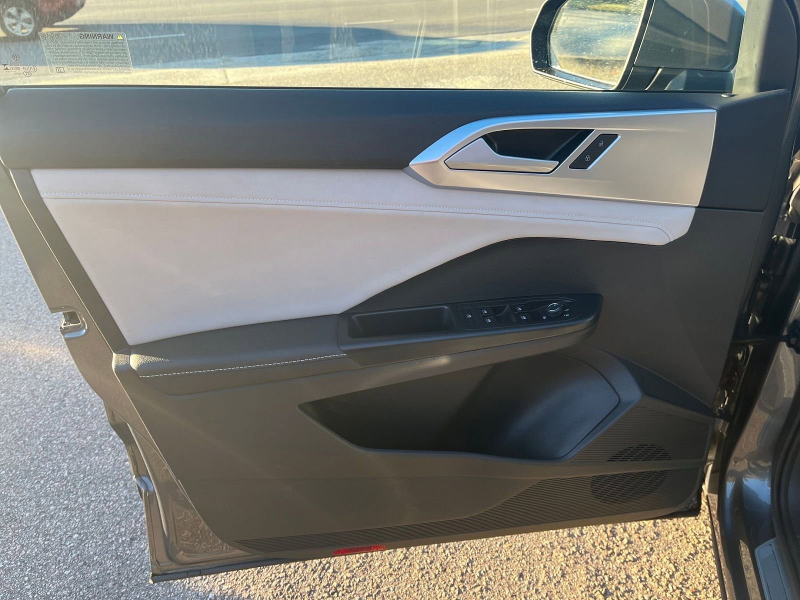 Thumbnail: 2025 Volkswagen Taos - 18