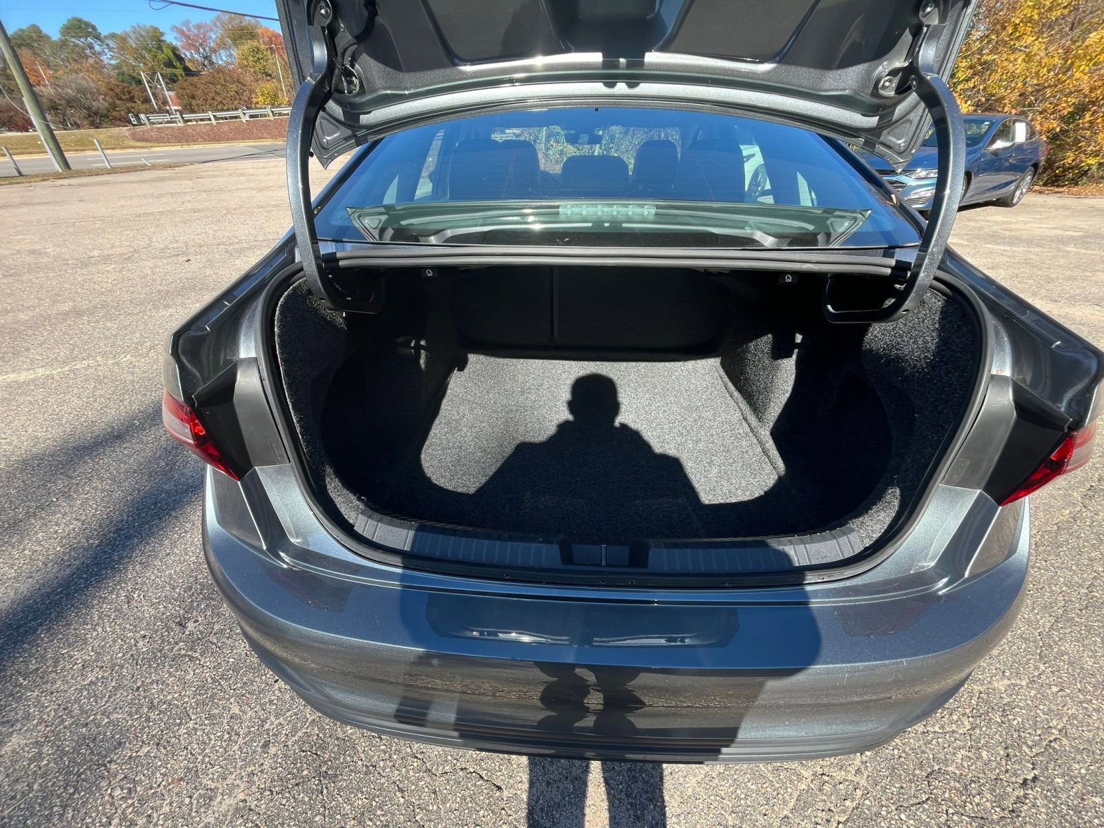 Thumbnail: 2025 Volkswagen Jetta - 25