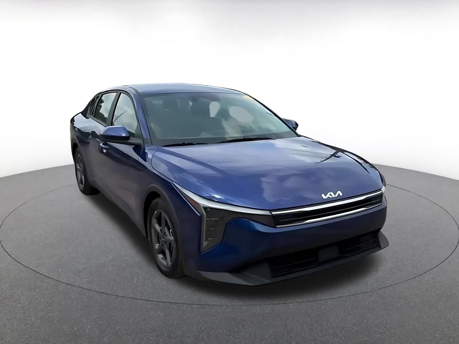 Thumbnail: 2025 Kia K4 - 3