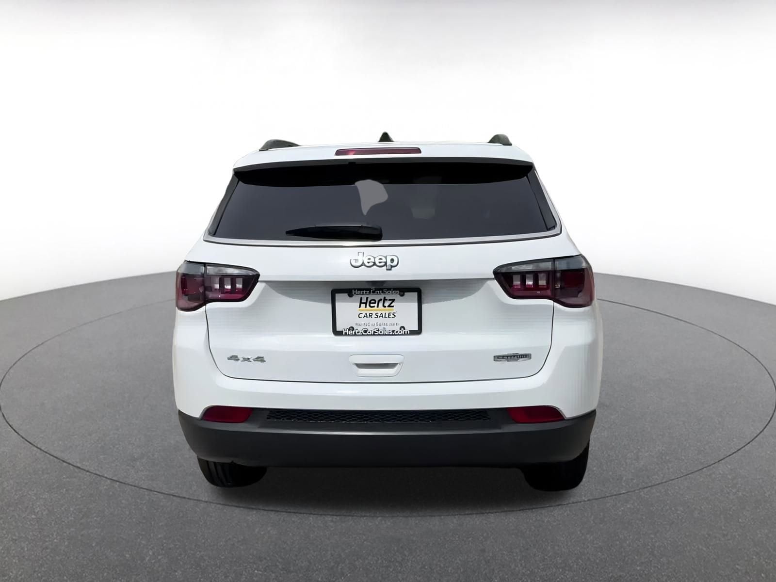 Thumbnail: 2023 Jeep Compass - 12