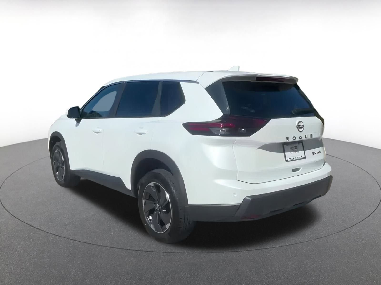 Thumbnail: 2024 Nissan Rogue - 11
