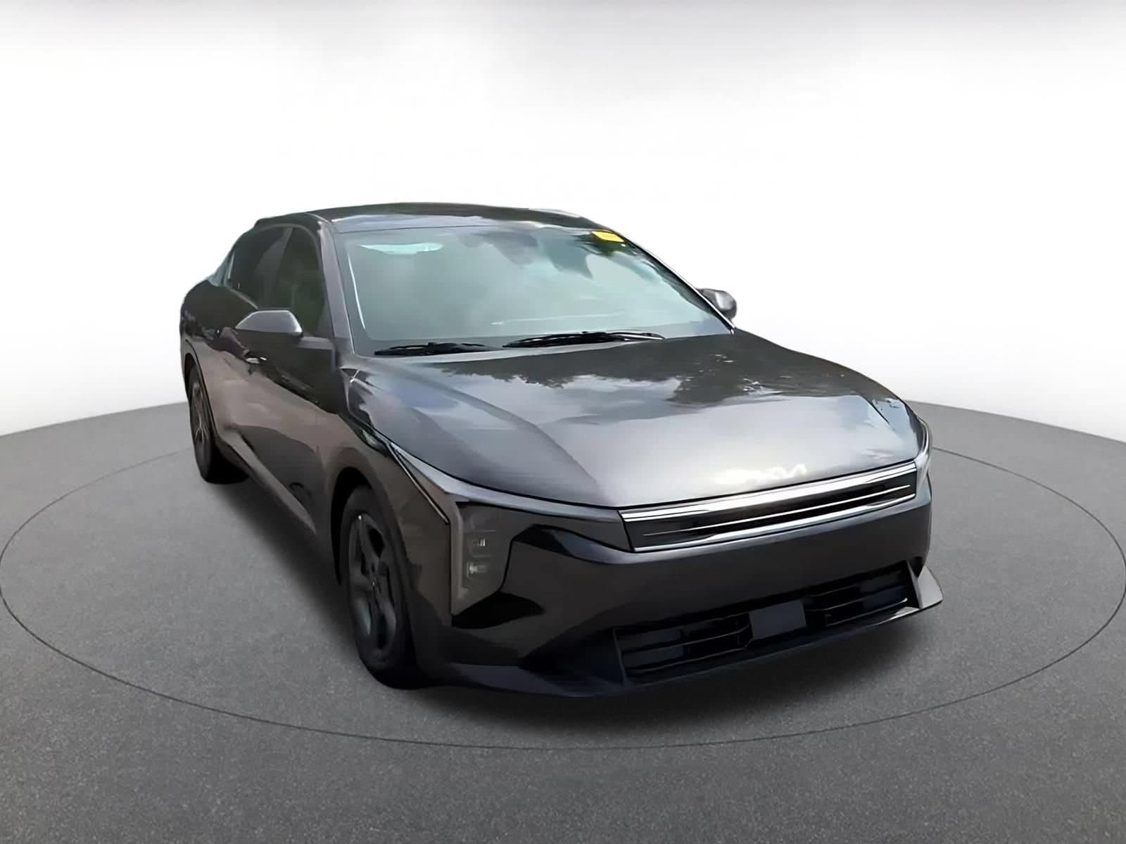 Thumbnail: 2026 Kia K4 - 3