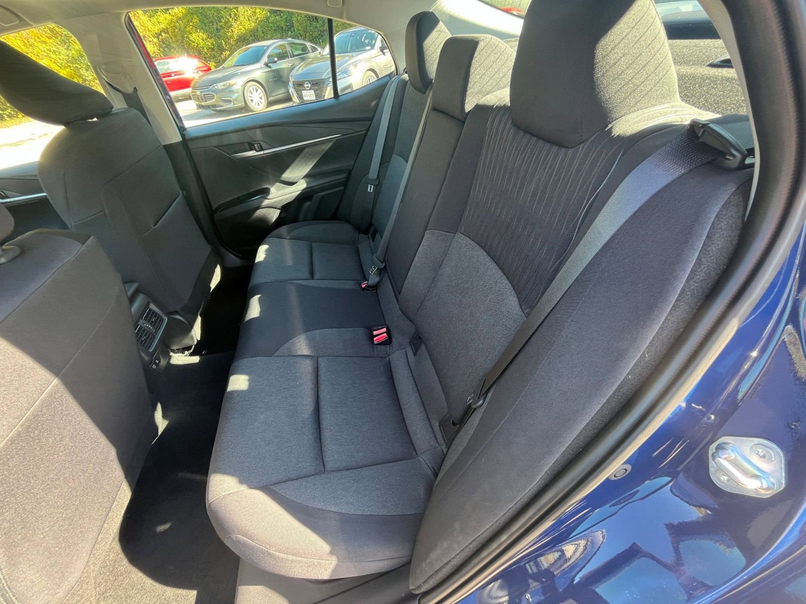 Thumbnail: 2025 Toyota Camry - 32