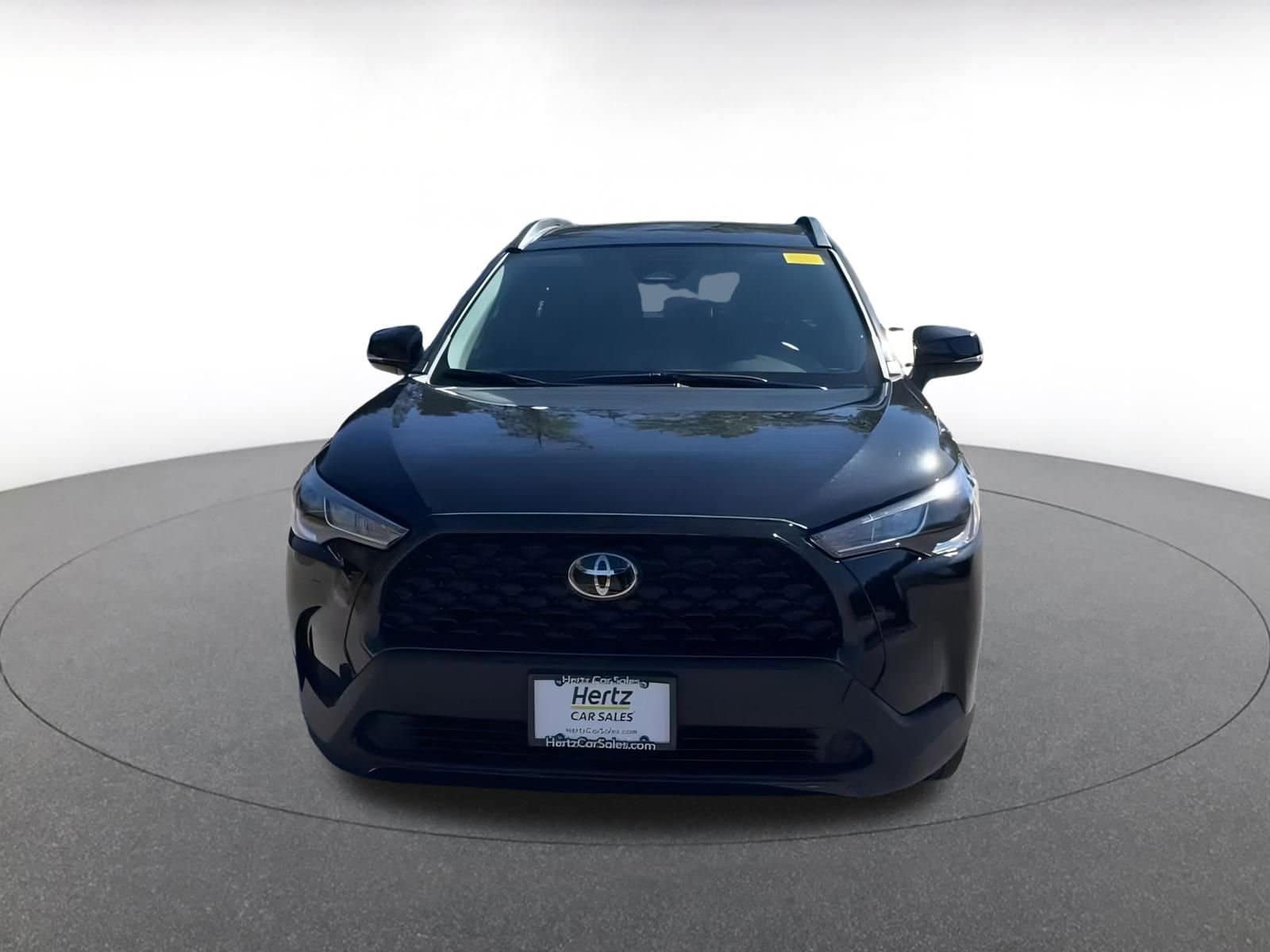 Thumbnail: 2025 Toyota Corolla Cross - 4