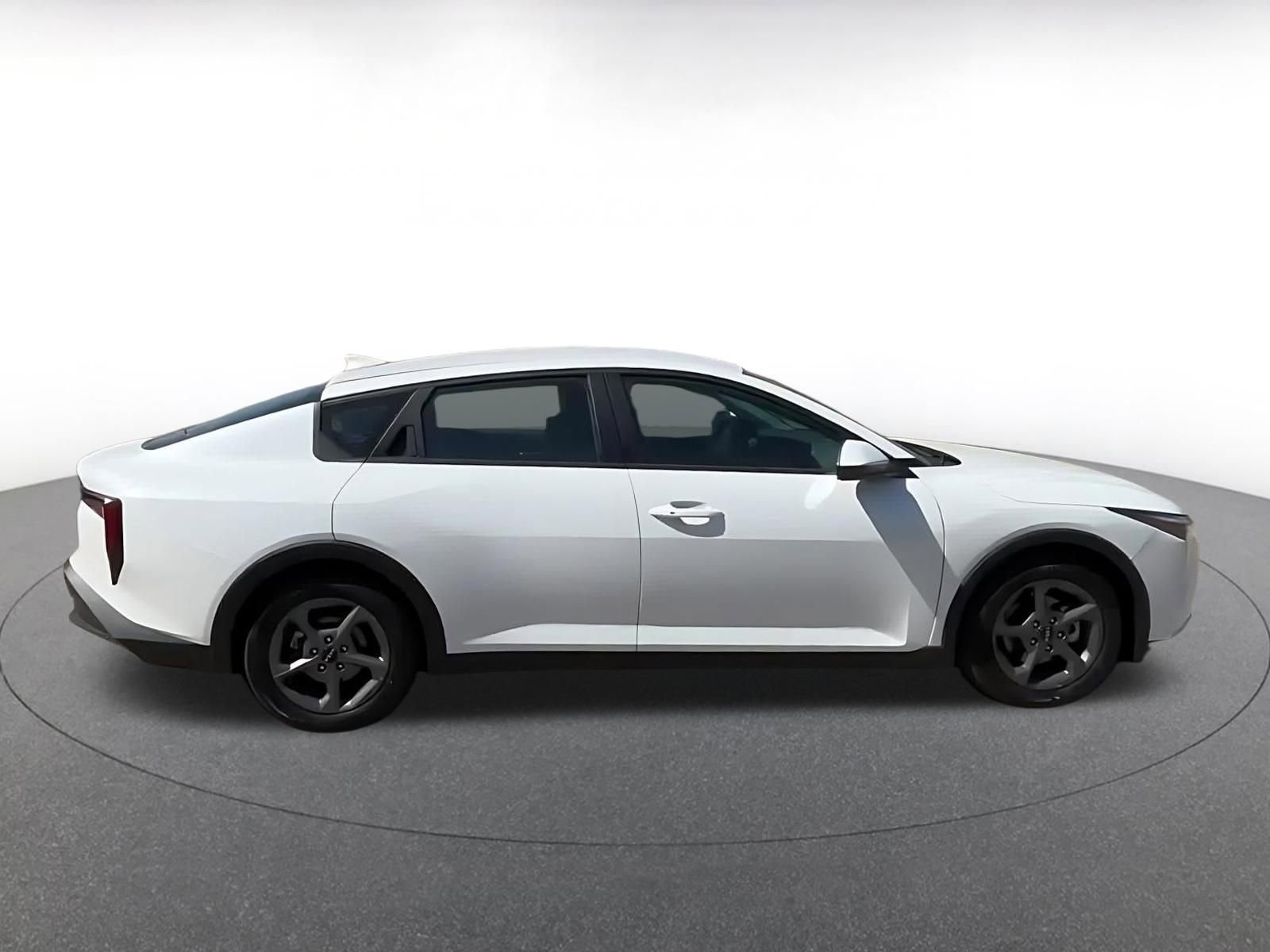 Thumbnail: 2025 Kia K4 - 15