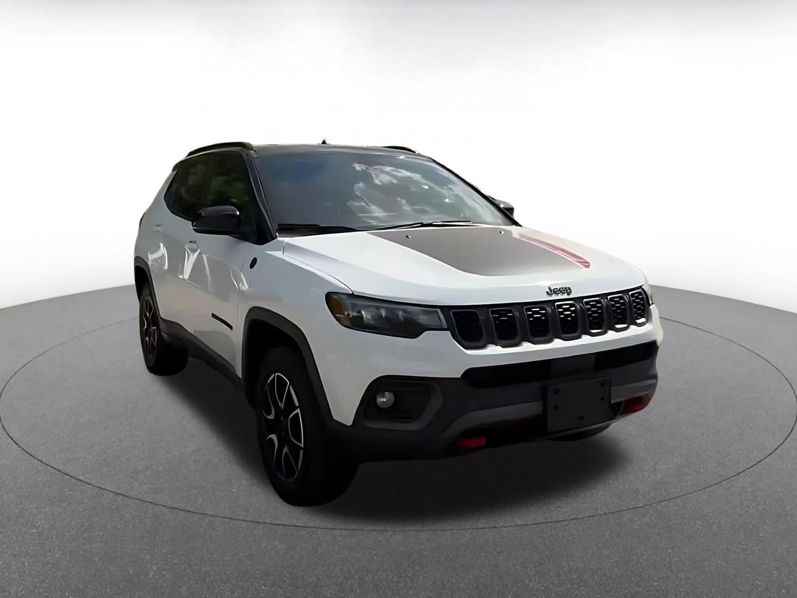 Thumbnail: 2025 Jeep Compass - 3