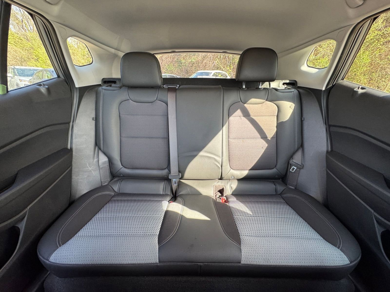 Thumbnail: 2025 Chevrolet Trax - 34