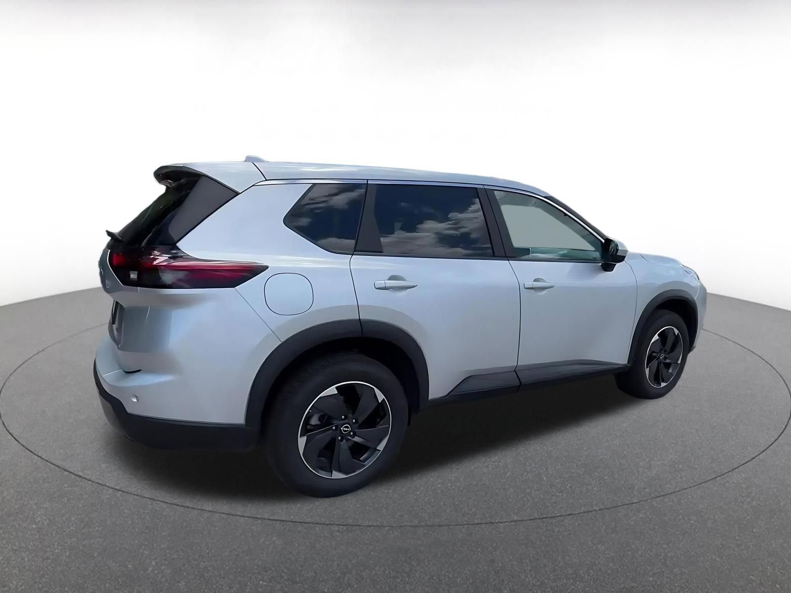 Thumbnail: 2025 Nissan Rogue - 15