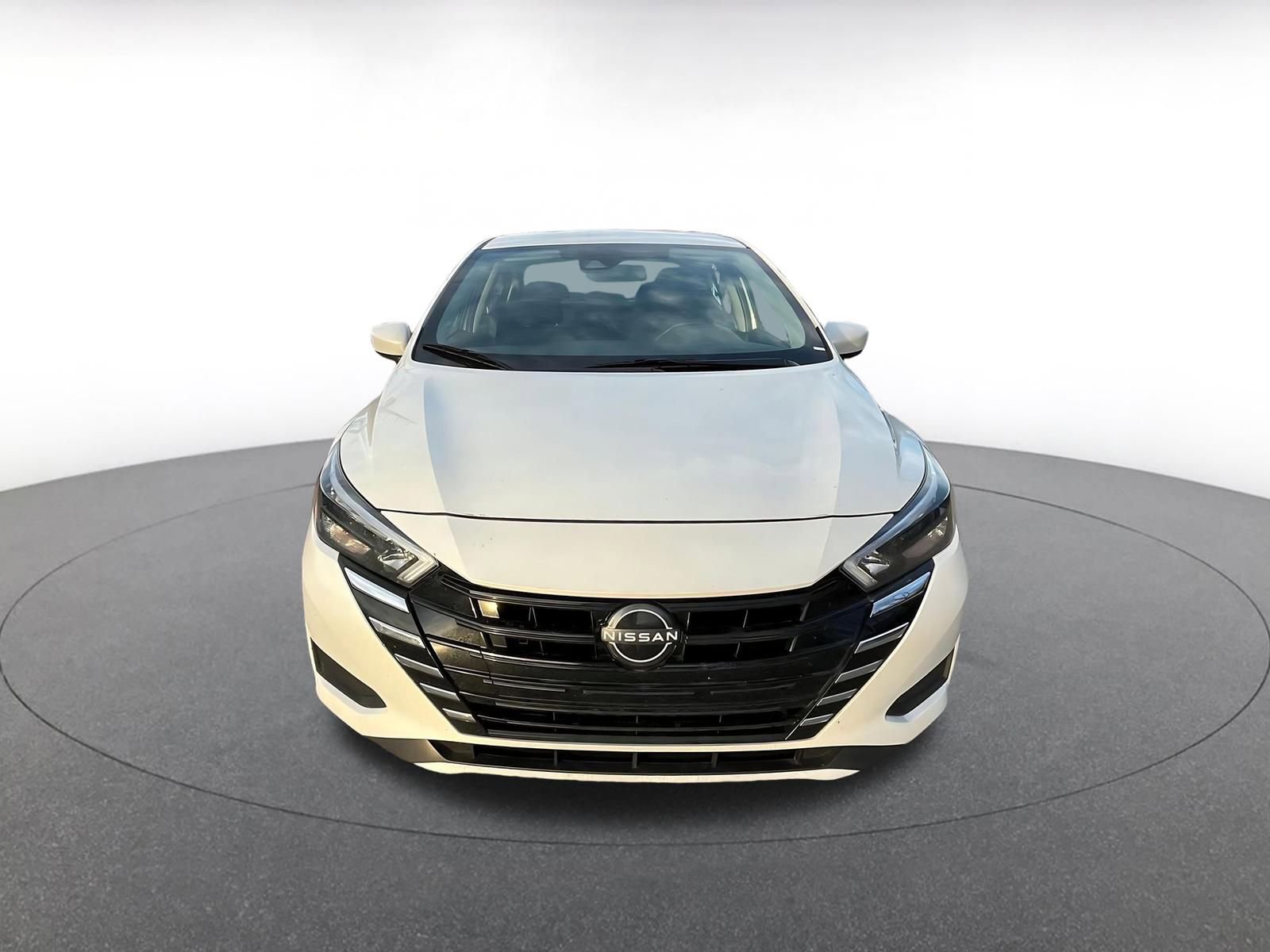 Thumbnail: 2025 Nissan Versa - 2