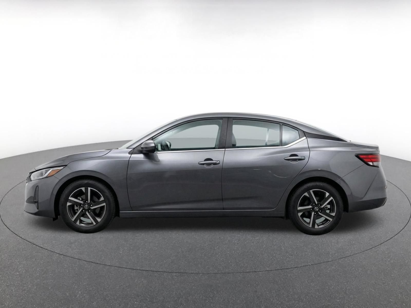 Thumbnail: 2025 Nissan Sentra - 4