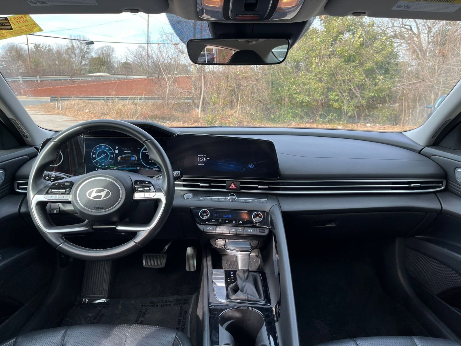 Thumbnail: 2025 Hyundai Elantra - 29