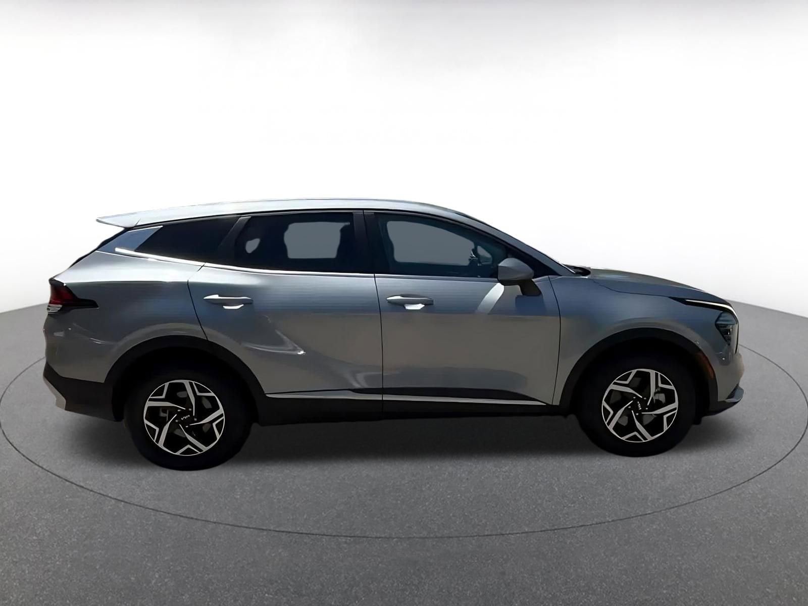 Thumbnail: 2025 Kia Sportage - 16