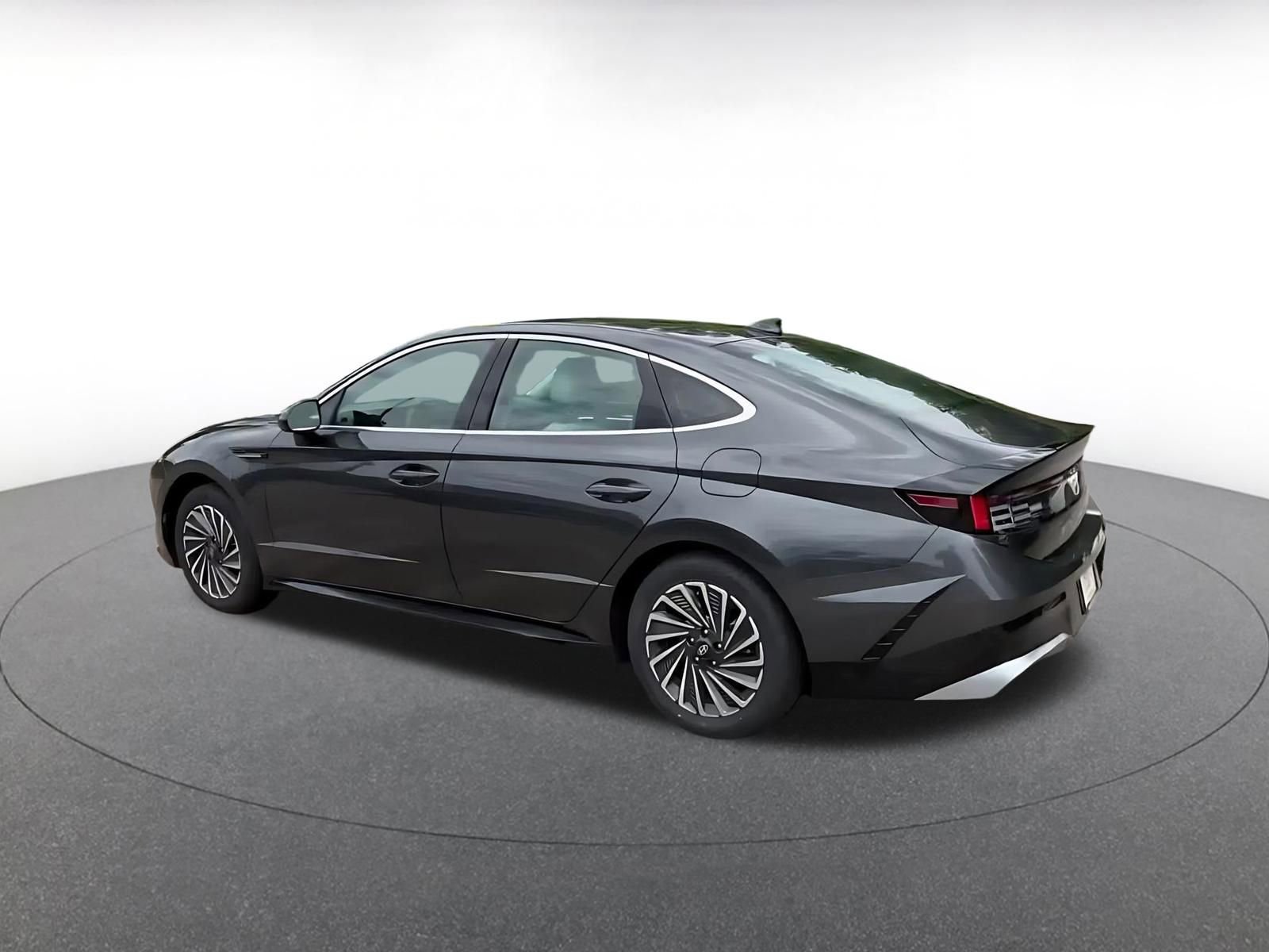 Thumbnail: 2025 Hyundai Sonata - 11