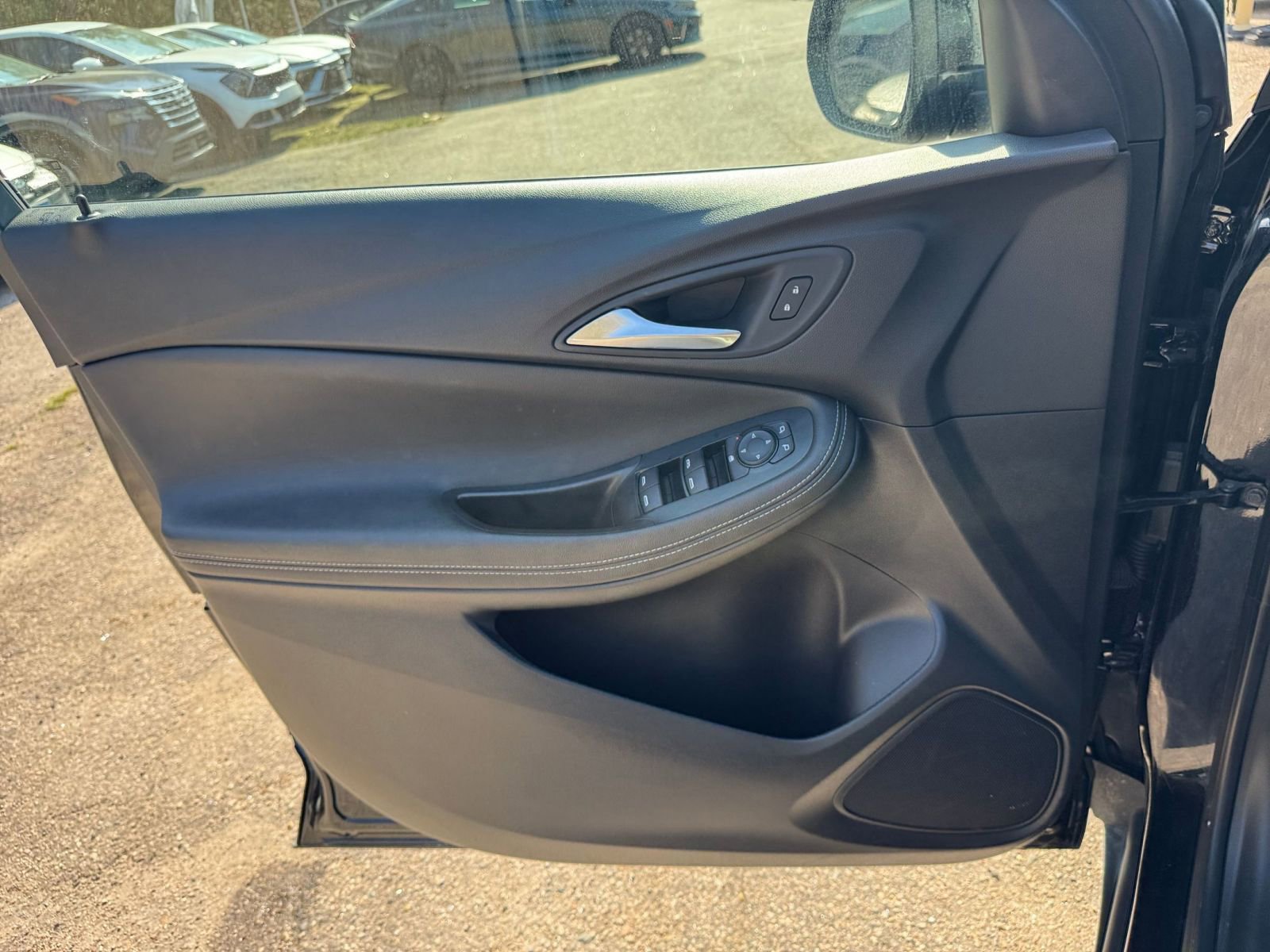 Thumbnail: 2025 Buick Encore GX - 18