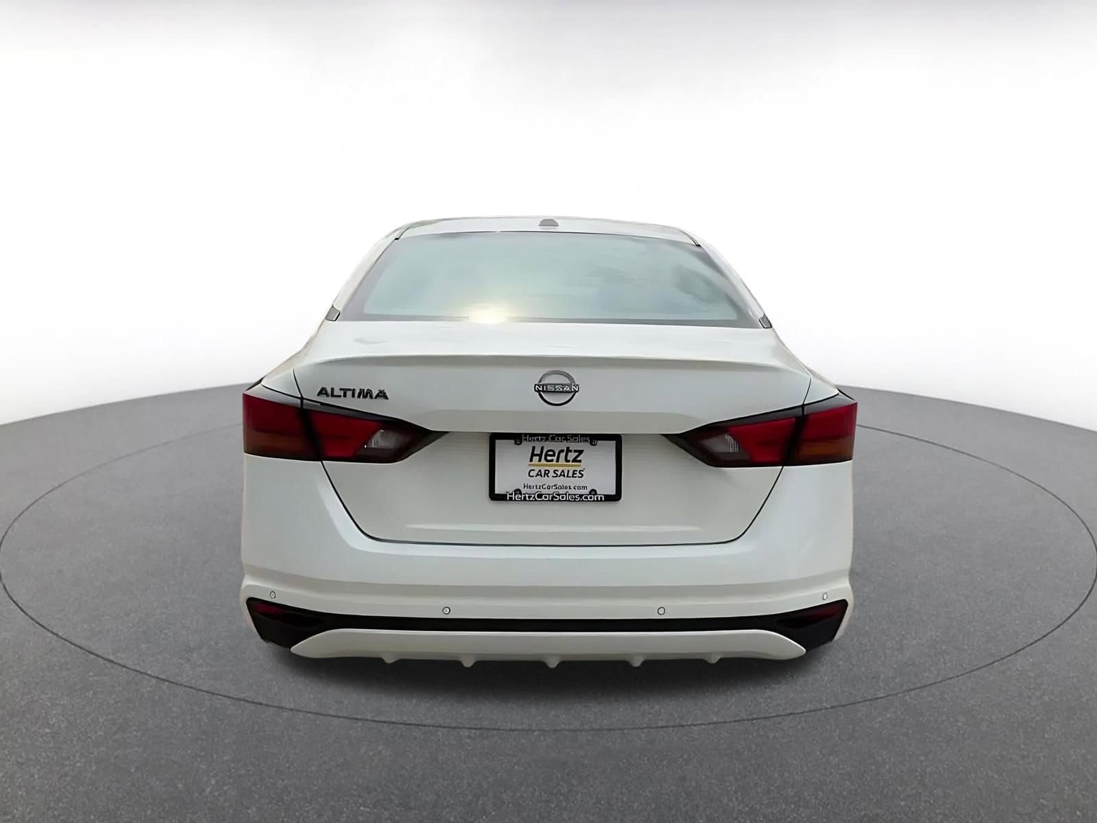Thumbnail: 2025 Nissan Altima - 12