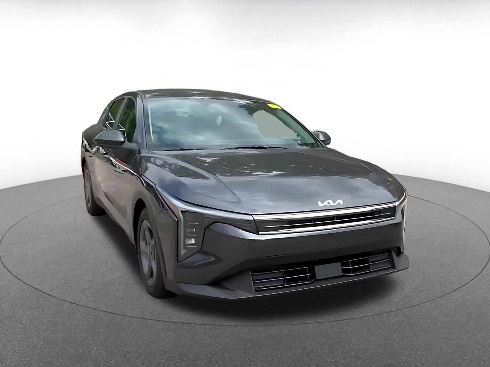 Thumbnail: 2025 Kia K4 - 3
