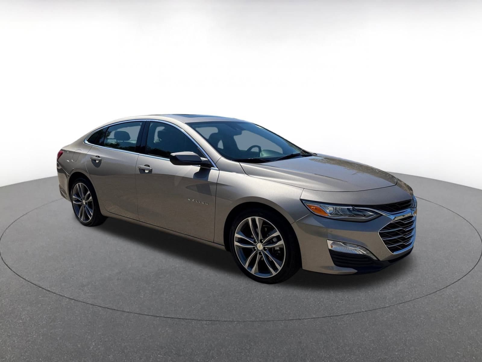 Thumbnail: 2024 Chevrolet Malibu - 1