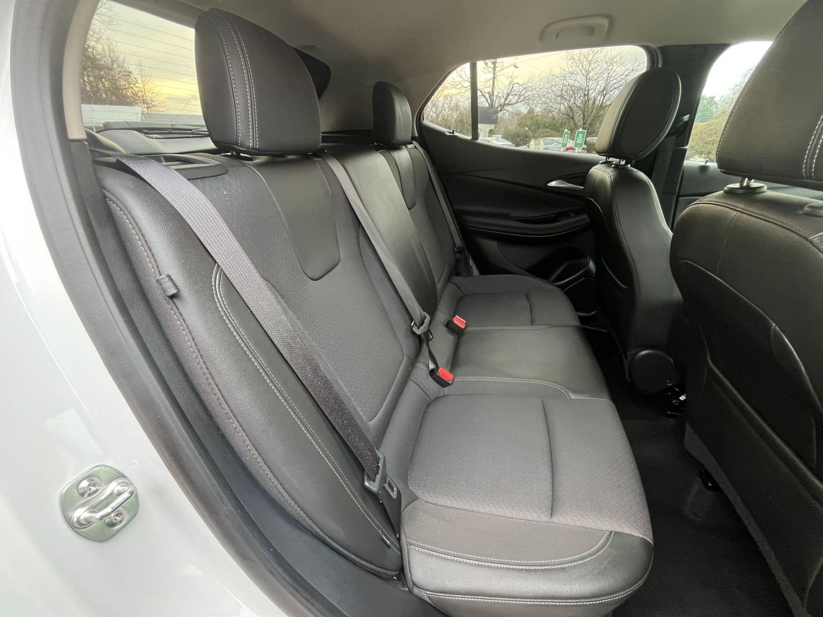 Thumbnail: 2025 Buick Encore GX - 34