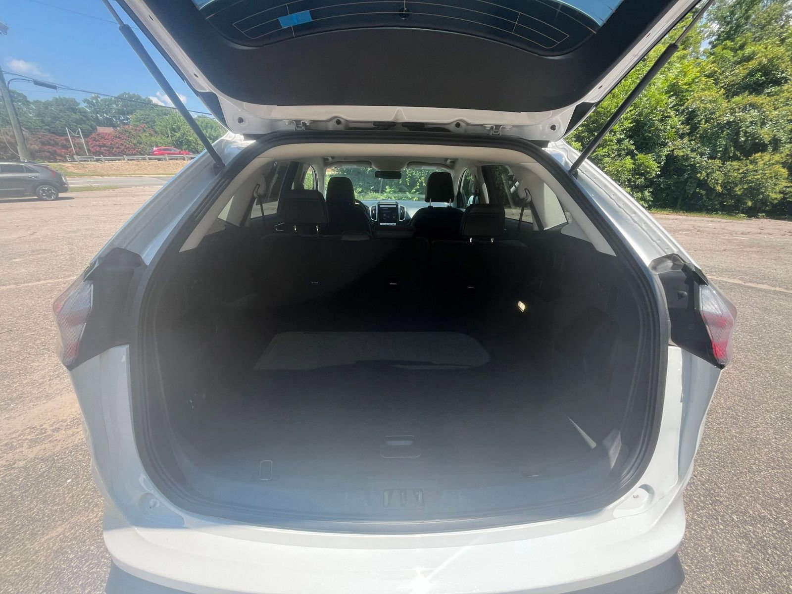 Thumbnail: 2024 Ford Edge - 25