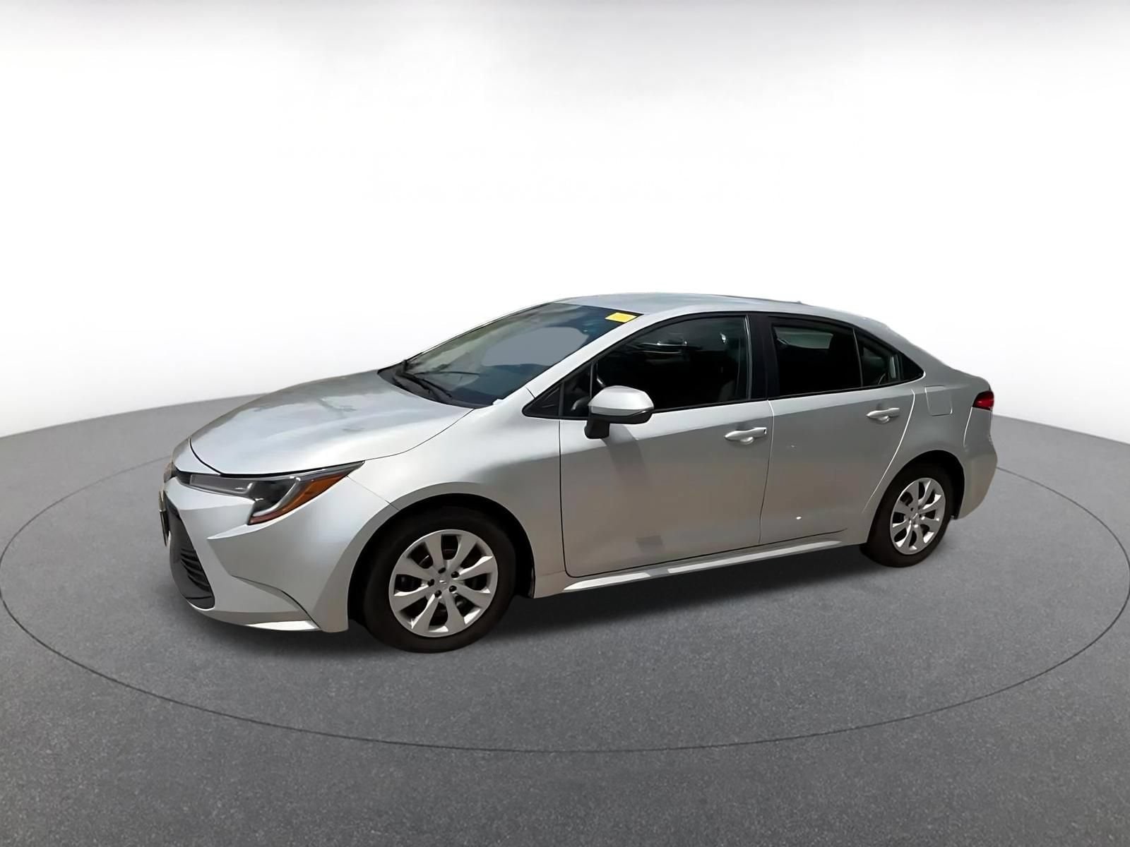 Thumbnail: 2025 Toyota Corolla - 8