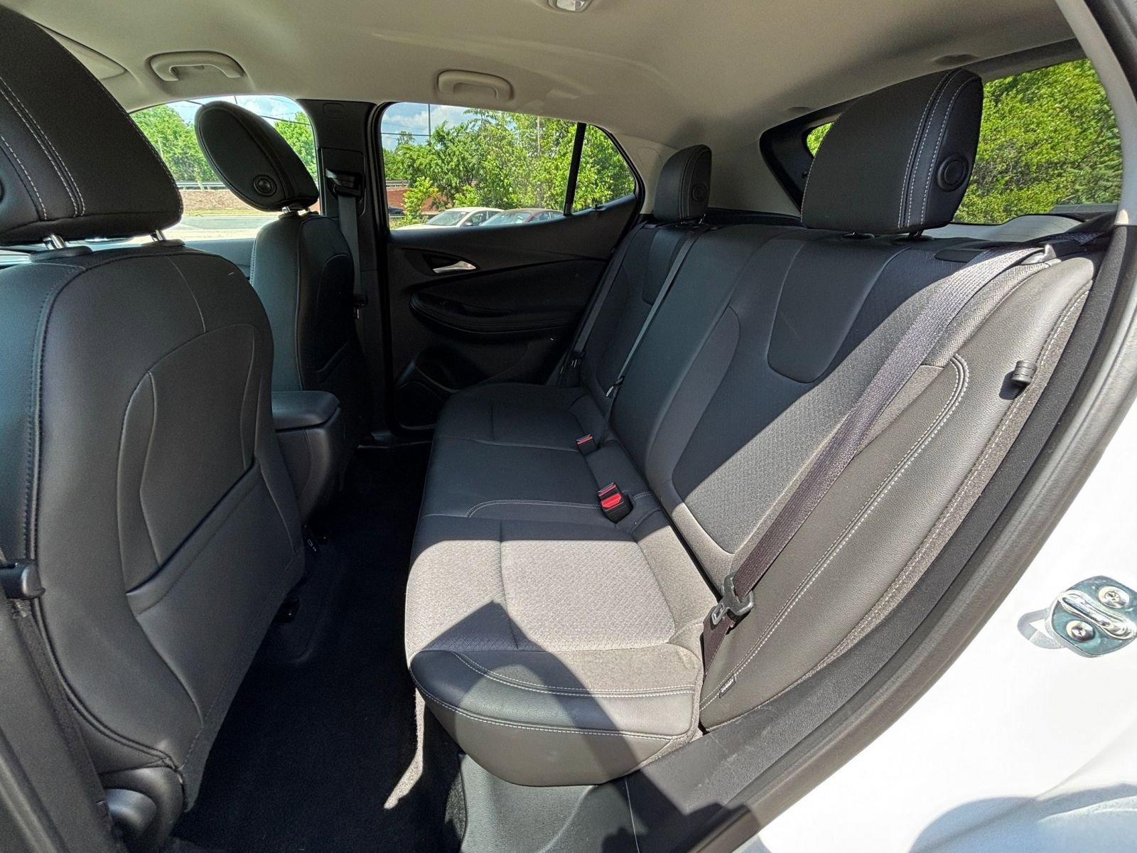 Thumbnail: 2025 Buick Encore GX - 33