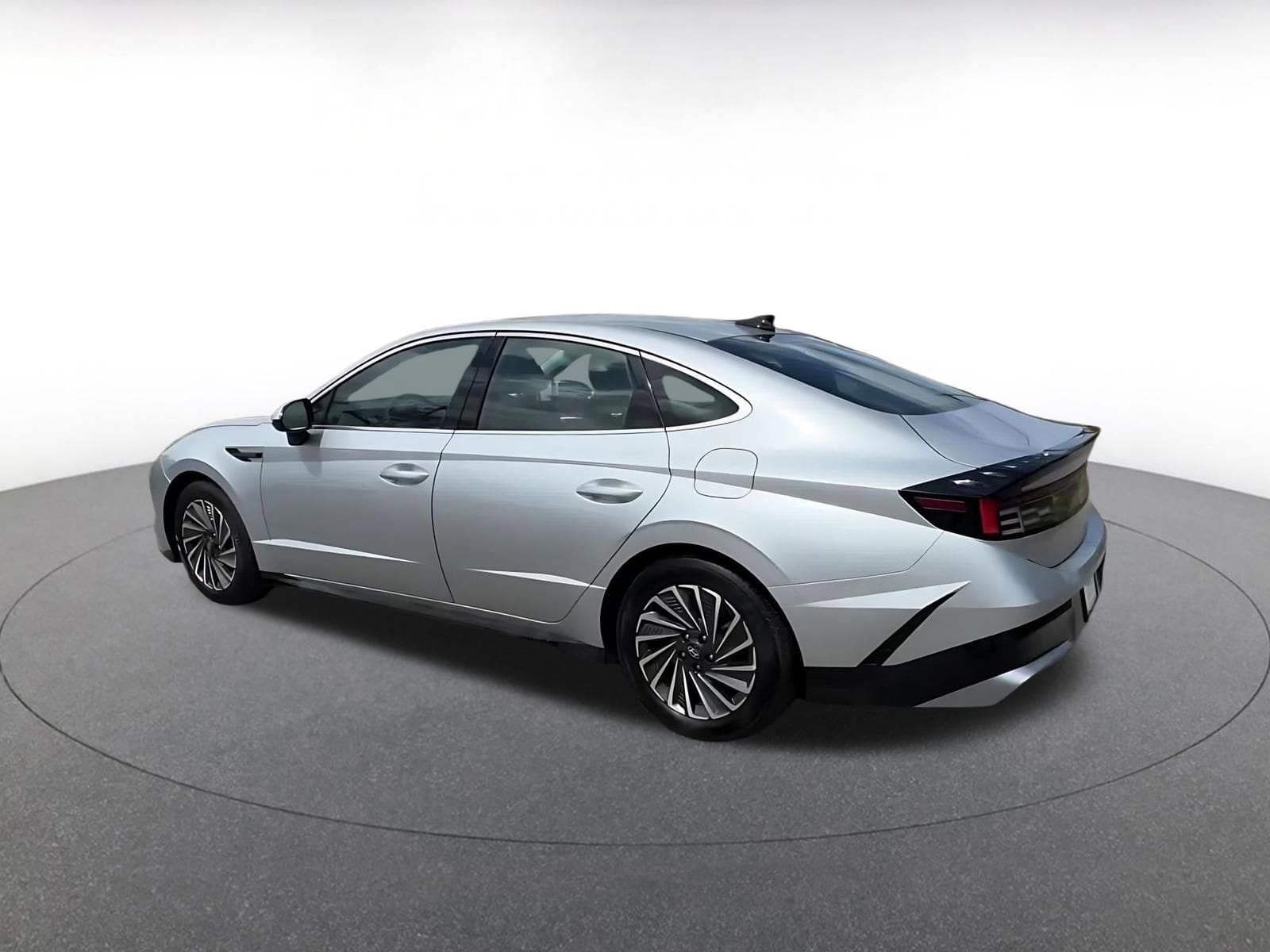 Thumbnail: 2025 Hyundai Sonata - 12