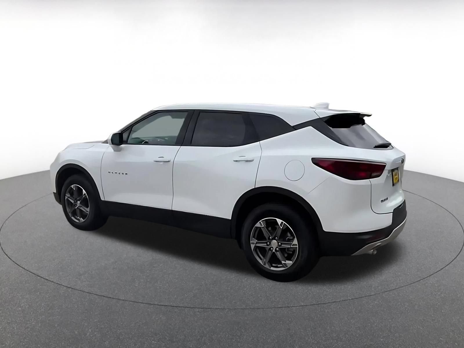 Thumbnail: 2026 Chevrolet Blazer - 9