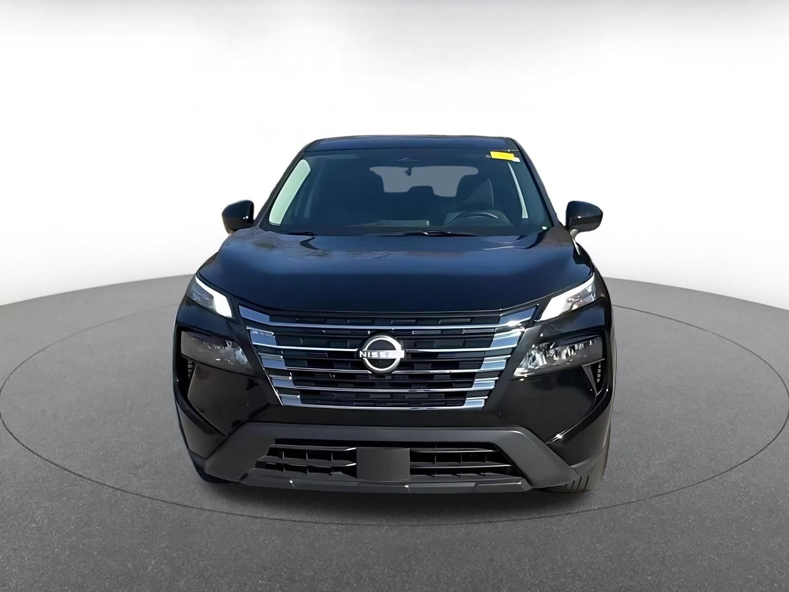 Thumbnail: 2025 Nissan Rogue - 4