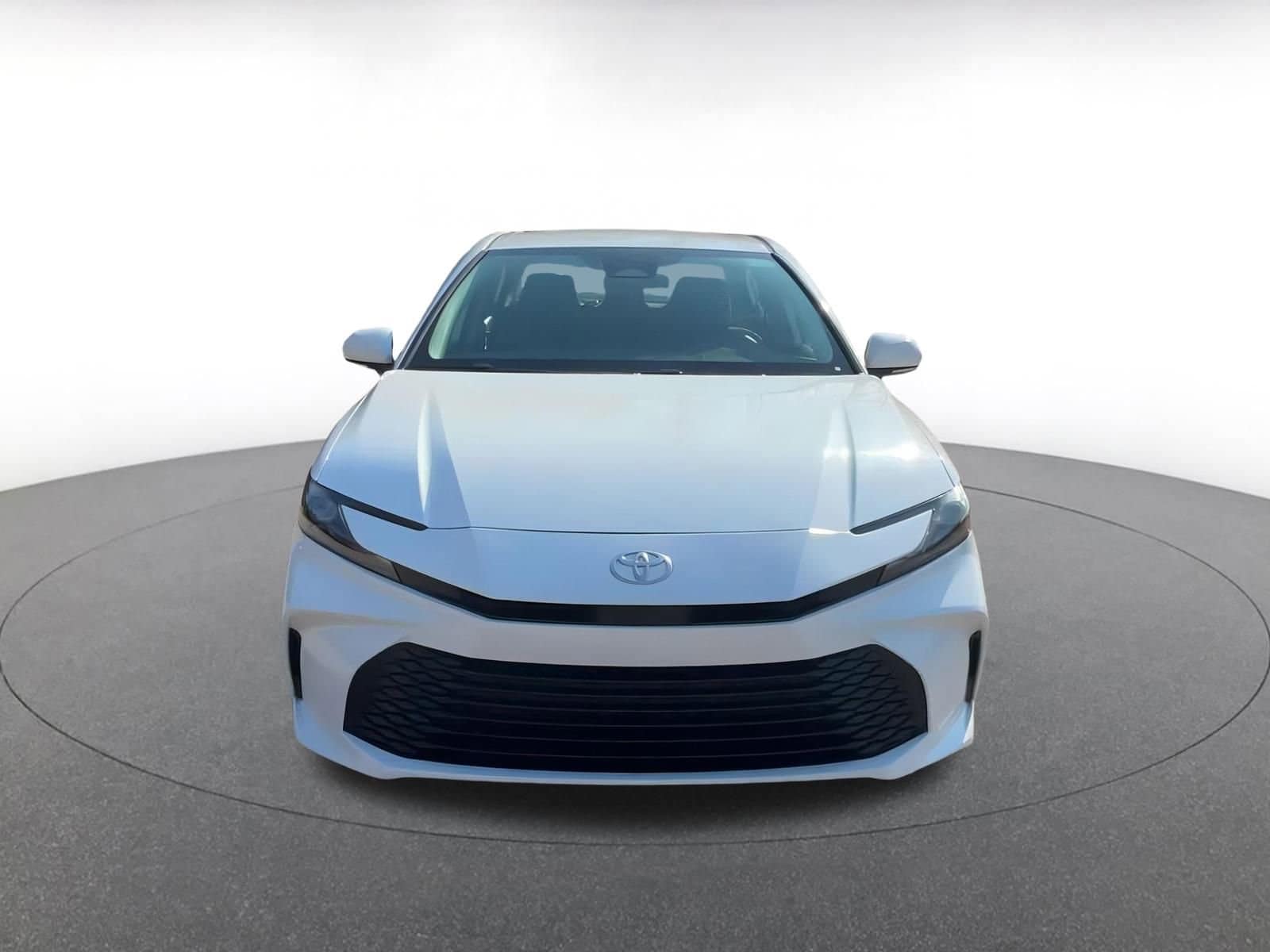 Thumbnail: 2025 Toyota Camry - 4