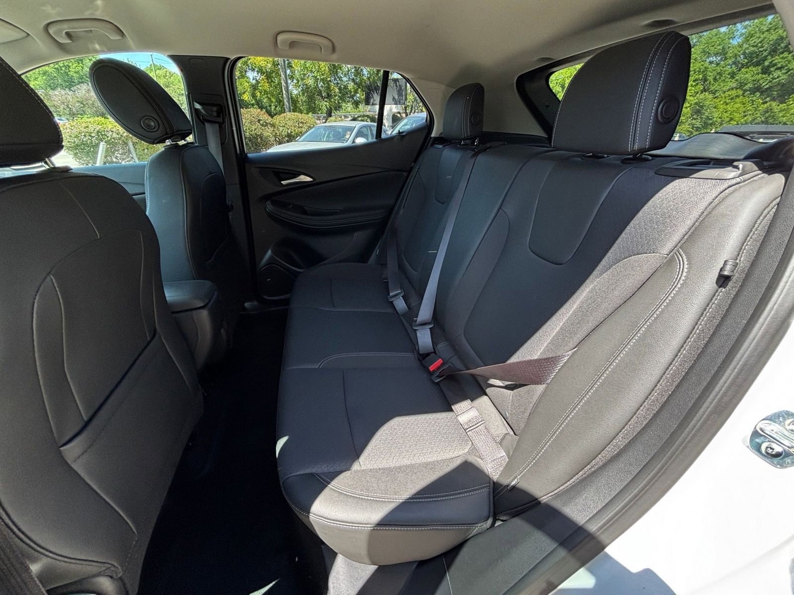 Thumbnail: 2025 Buick Encore GX - 33