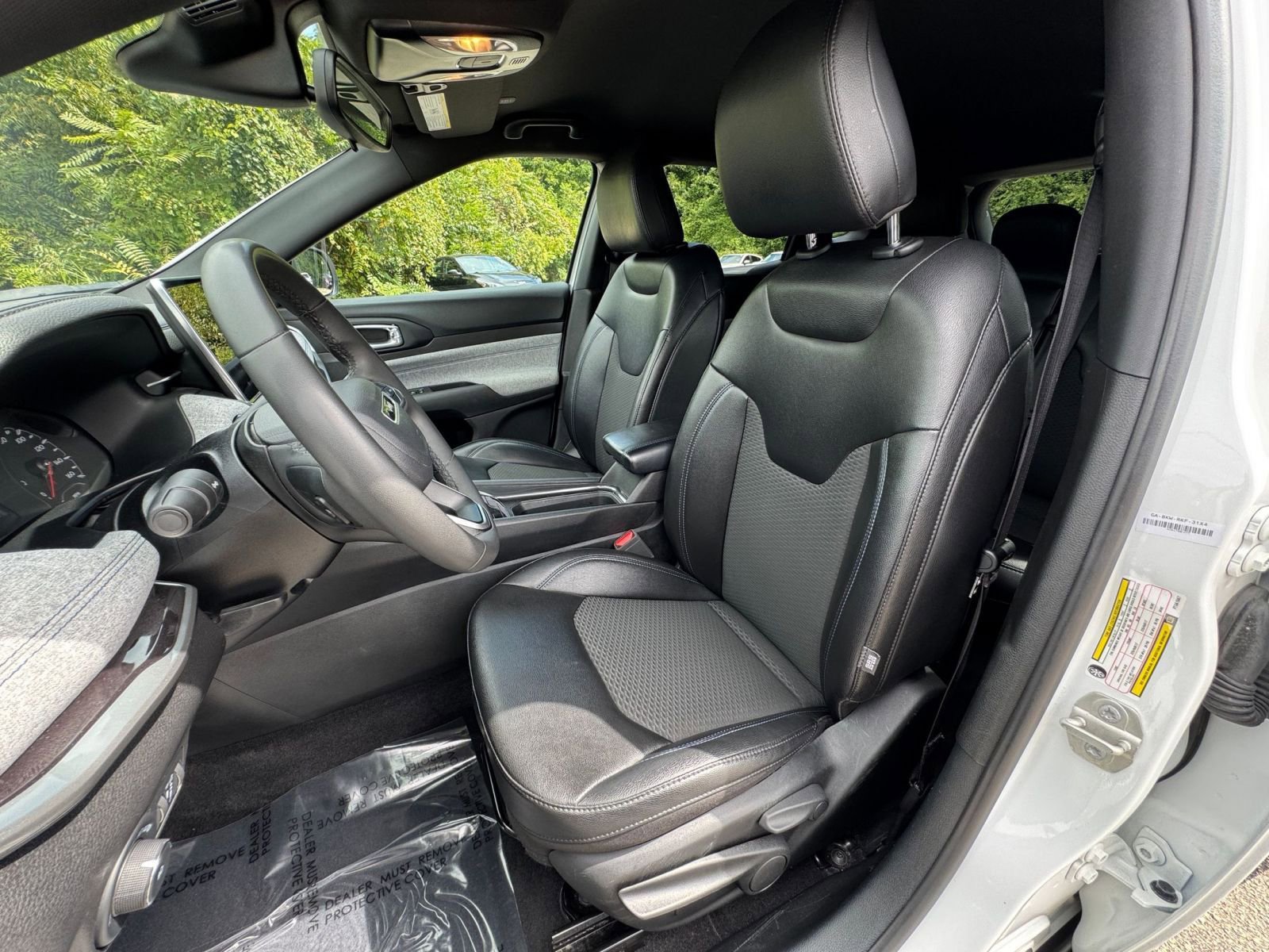 Thumbnail: 2023 Jeep Compass - 31