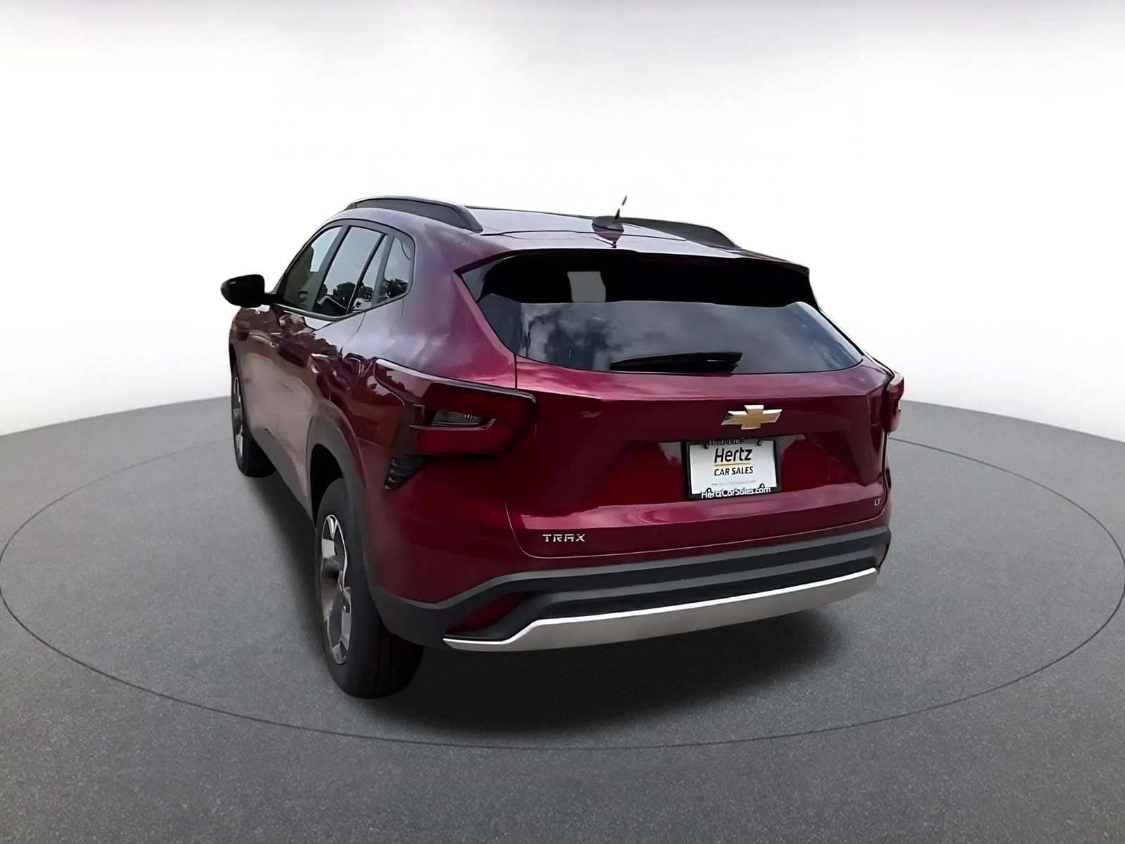 Thumbnail: 2025 Chevrolet Trax - 9