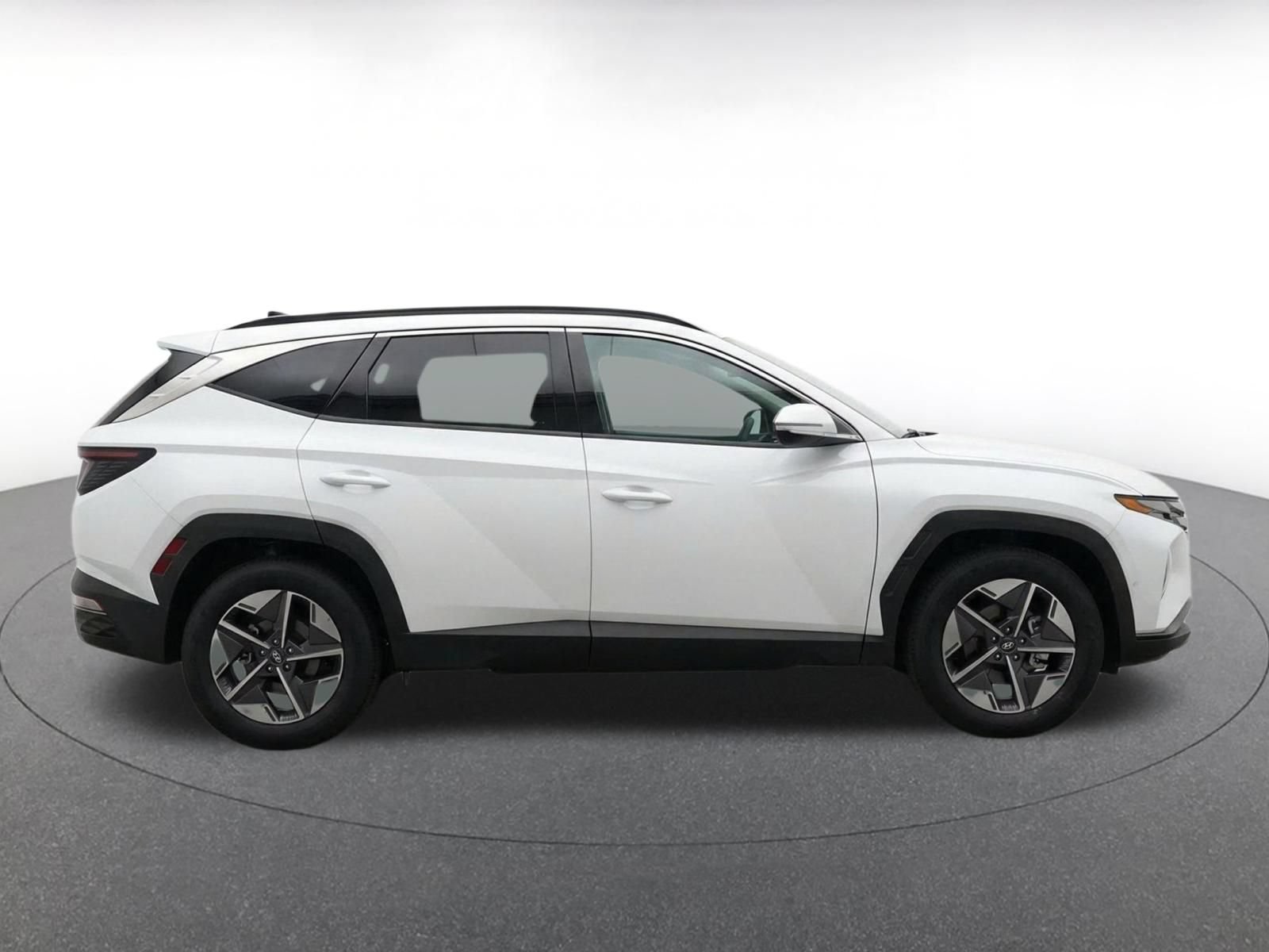 Thumbnail: 2026 Hyundai Tucson - 10