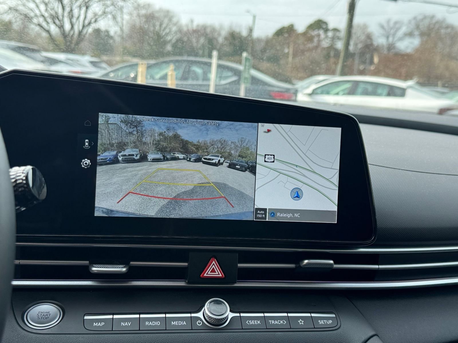 Thumbnail: 2025 Hyundai Elantra - 21