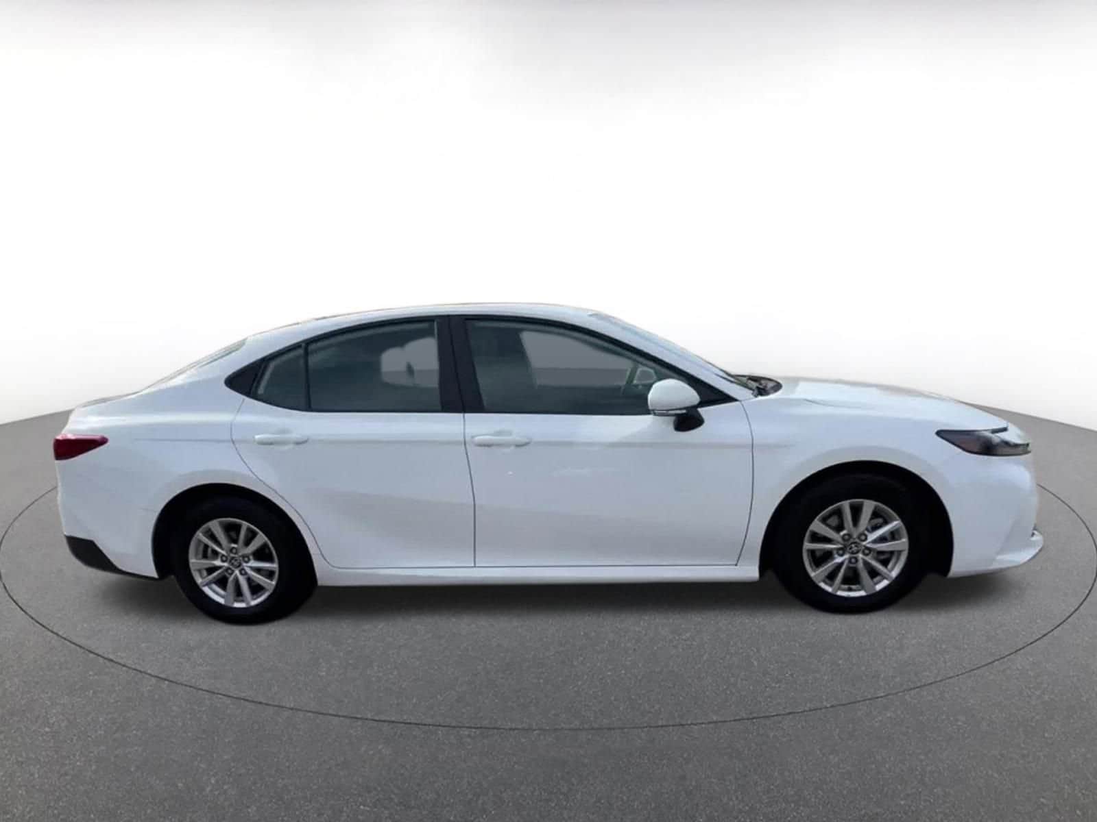 Thumbnail: 2025 Toyota Camry - 16