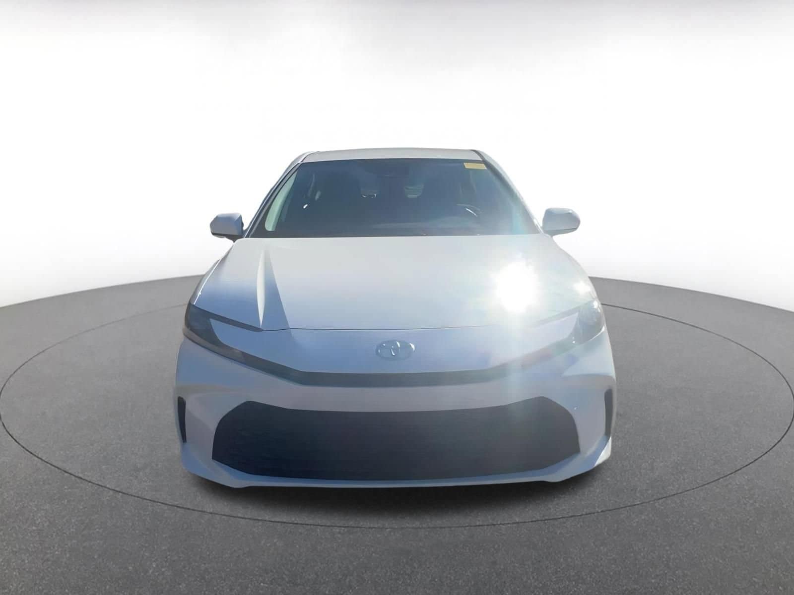 Thumbnail: 2025 Toyota Camry - 4