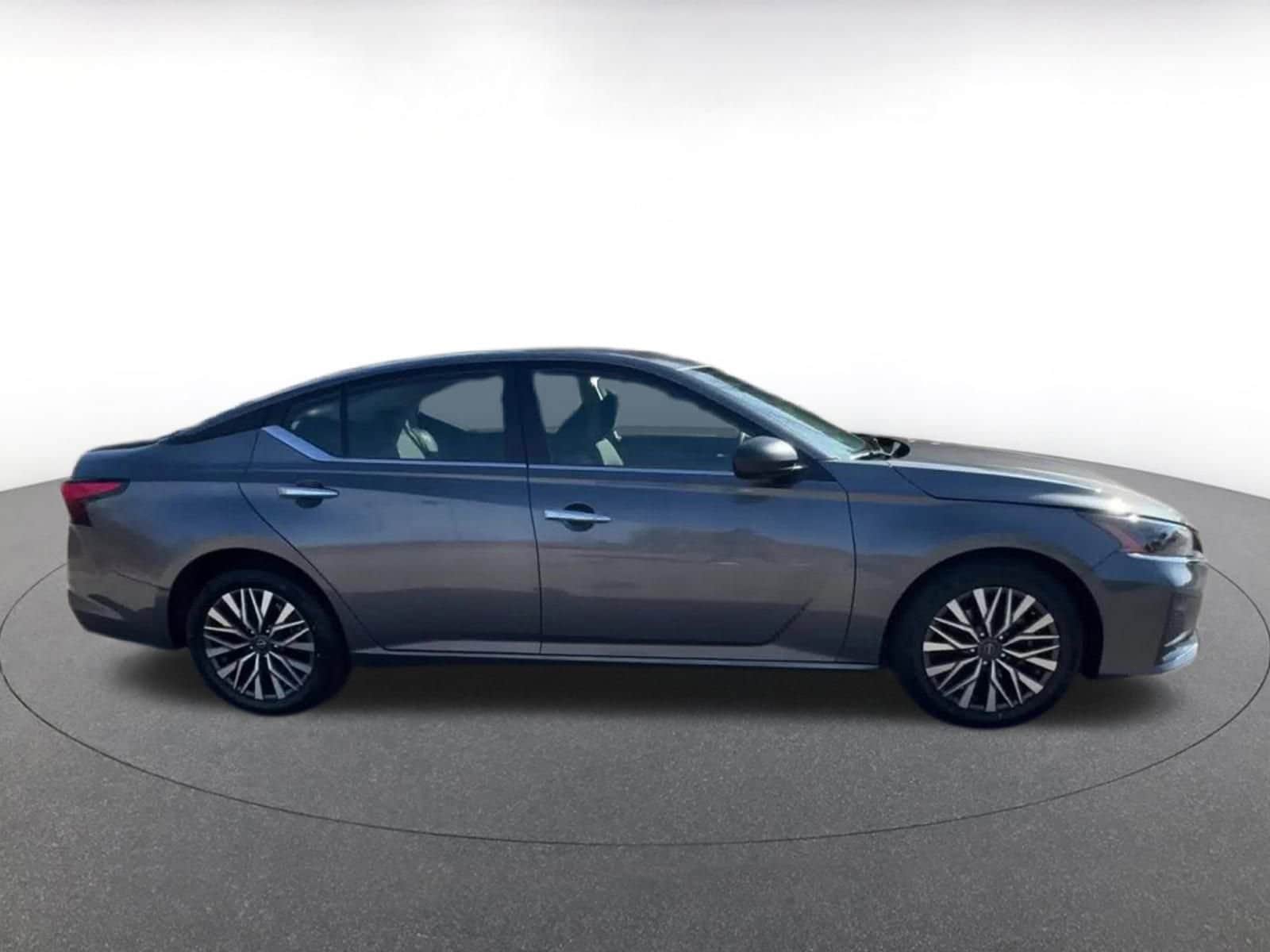 Thumbnail: 2025 Nissan Altima - 16