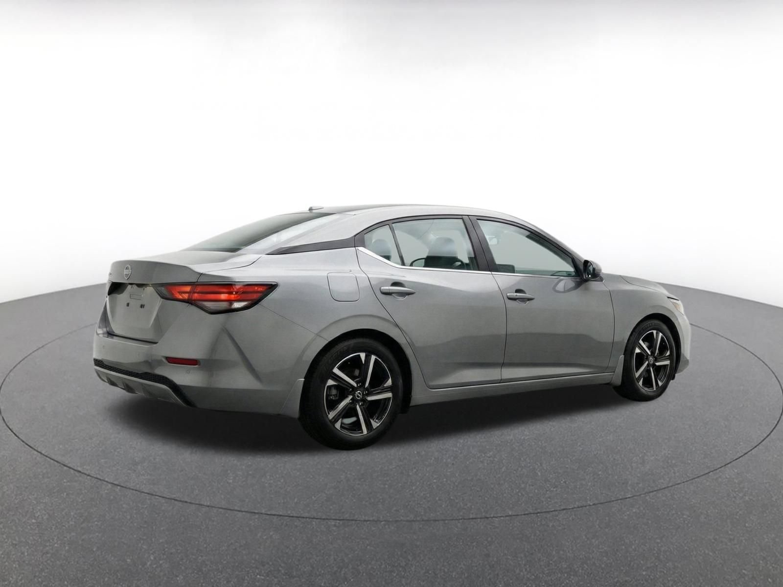Thumbnail: 2025 Nissan Sentra - 9
