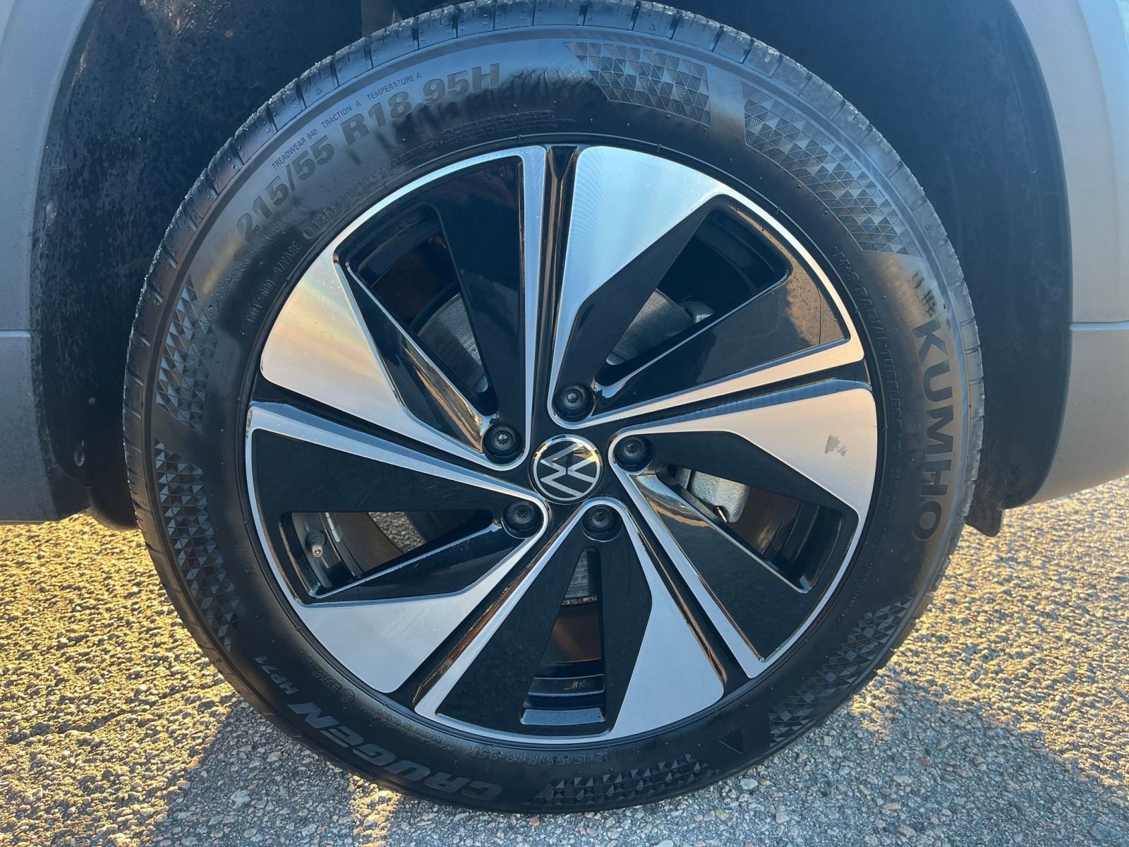 Thumbnail: 2025 Volkswagen Taos - 24