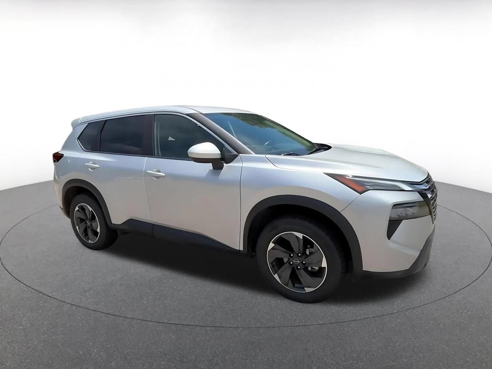Thumbnail: 2025 Nissan Rogue - 2