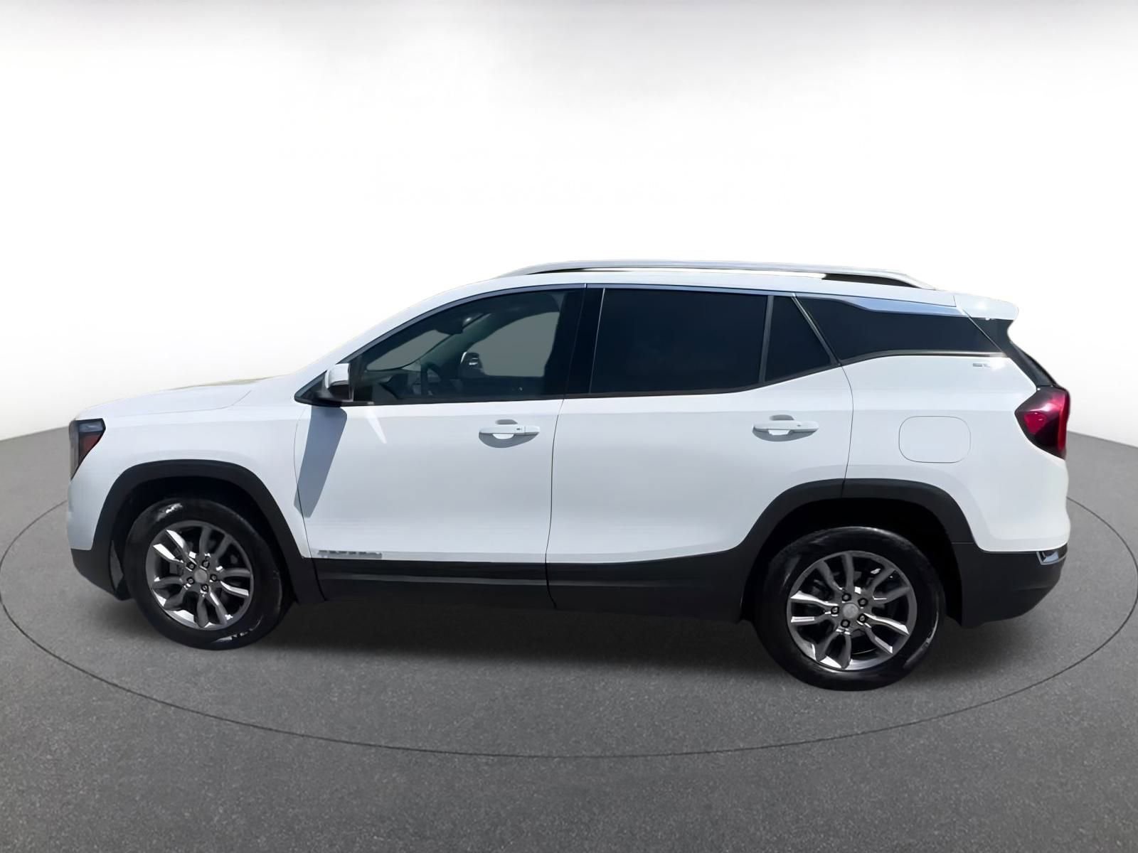 Thumbnail: 2023 GMC Terrain - 9