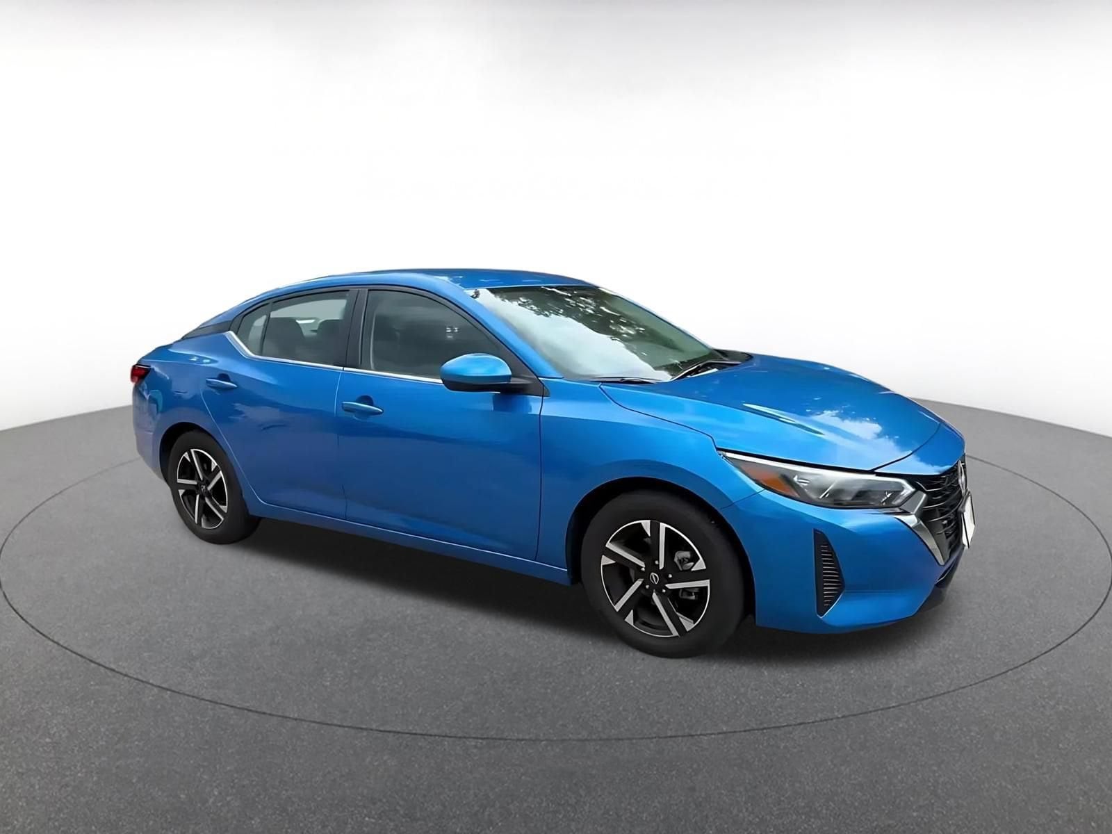 Thumbnail: 2025 Nissan Sentra - 2