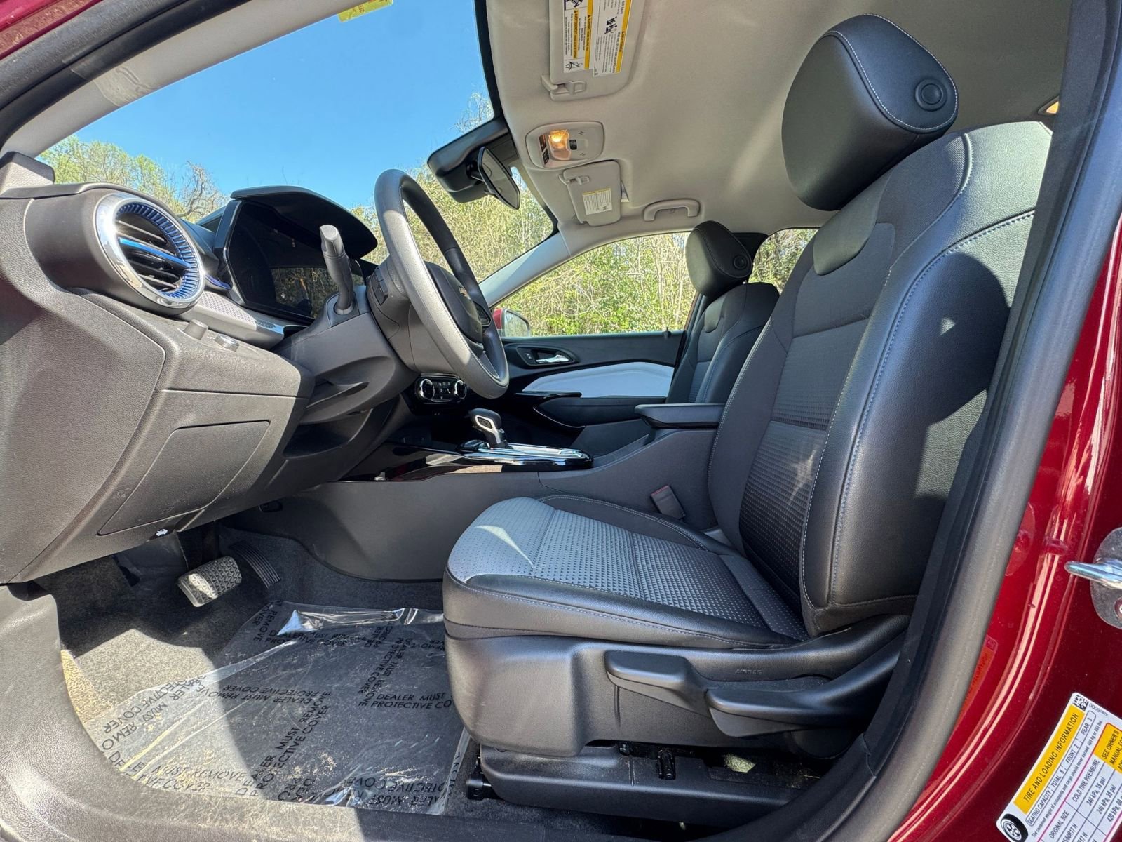 Thumbnail: 2025 Chevrolet Trax - 23