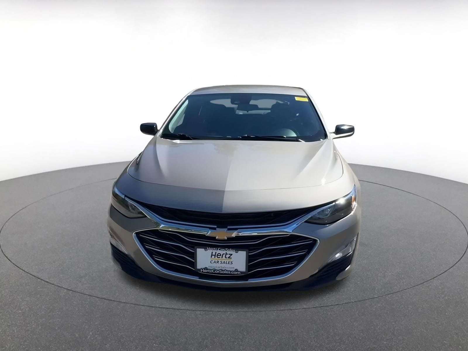 Thumbnail: 2023 Chevrolet Malibu - 4