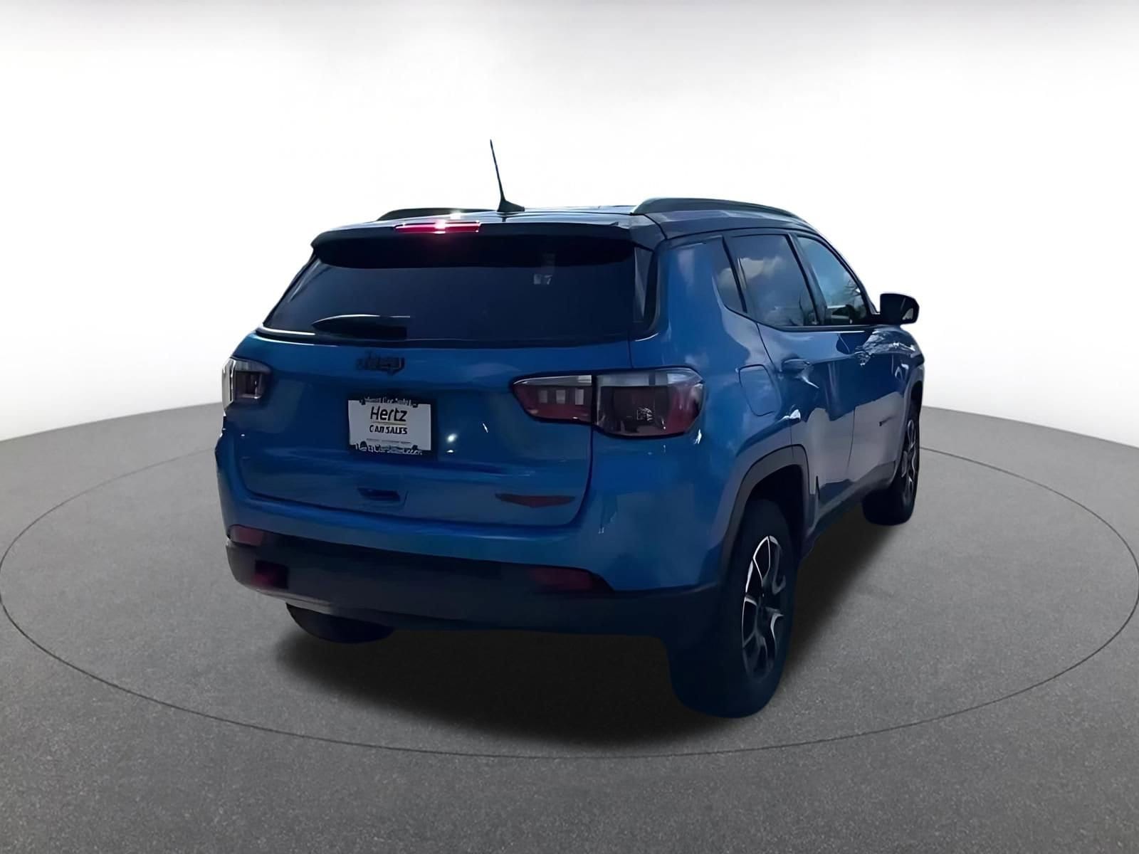 Thumbnail: 2025 Jeep Compass - 14