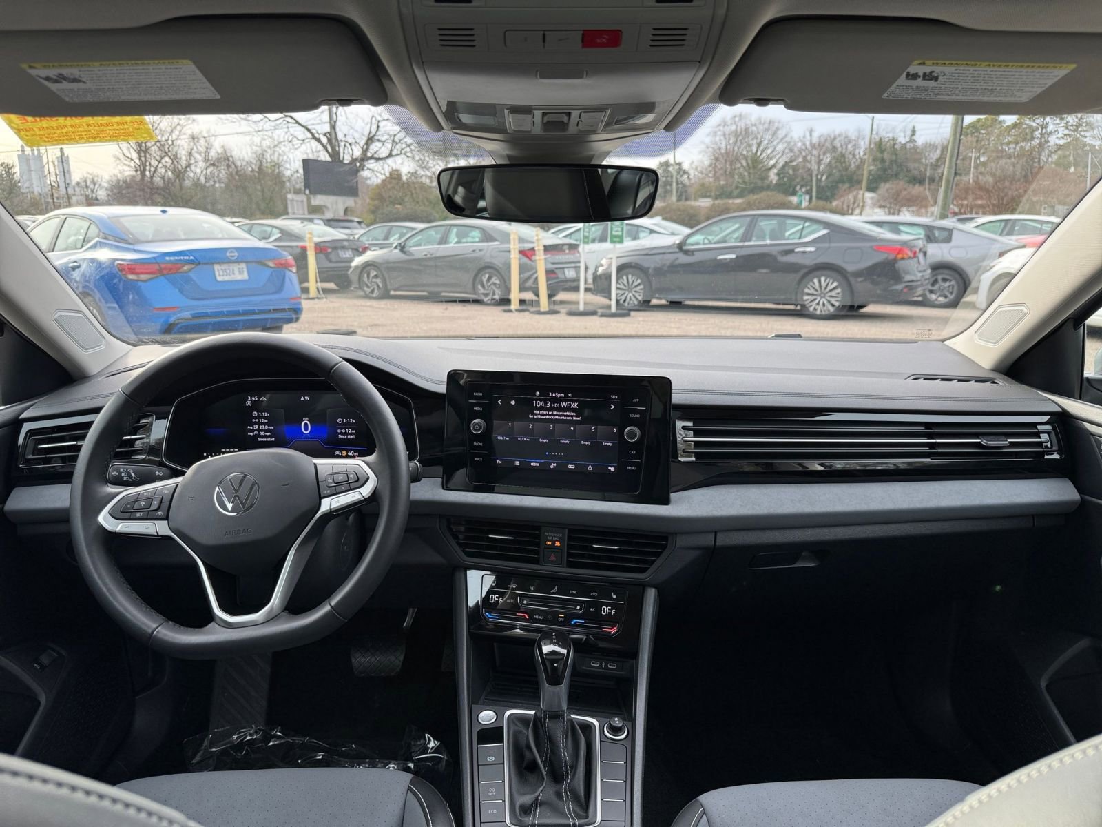 Thumbnail: 2025 Volkswagen Jetta - 30